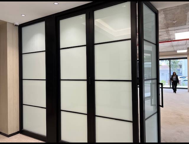 309M² RETAIL TO LET IN CLAREMONT